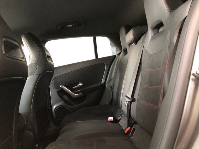 Fahrzeugabbildung Mercedes-Benz CLA 200d SB AMG Line/Night/LED/MBUX/Kamera