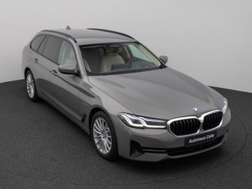 Fahrzeugabbildung BMW 530e xD Kamera Laser HUD DAB HiFi AHK ACC Komfor