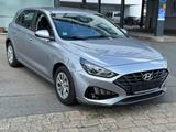 Hyundai i30 KLIMA/KAMERA/EURO6 - Hyundai i30 mit Diesel-Antrieb