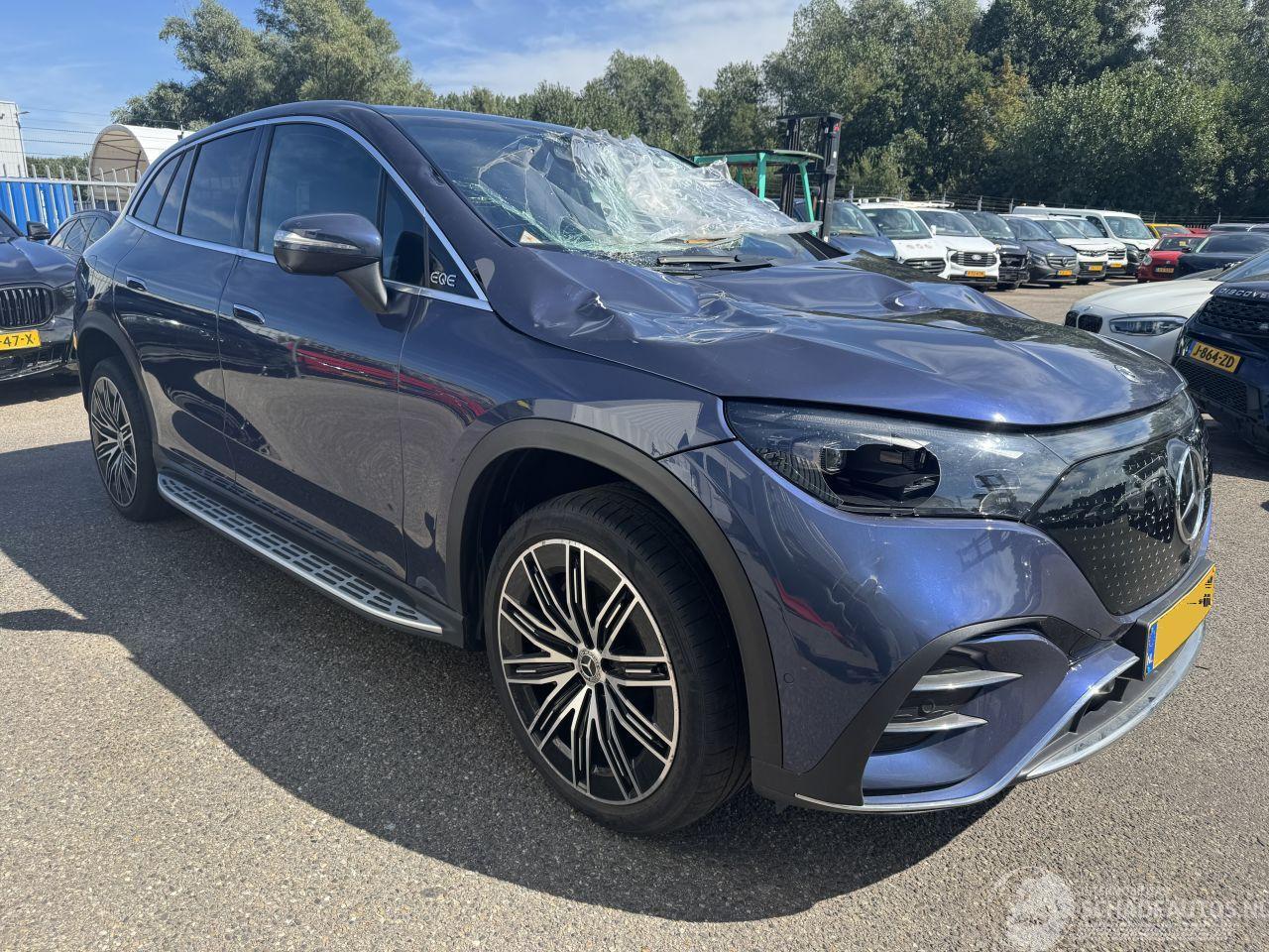 Mercedes-Benz EQE 350+ AMG Line 91 kWh PANO BJ 2023 54633 KM N