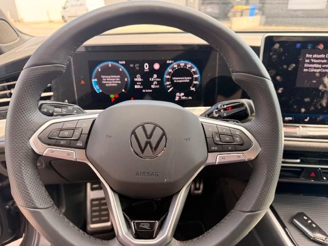 Volkswagen Passat Variant 2.0 TDI R-line ACC LED