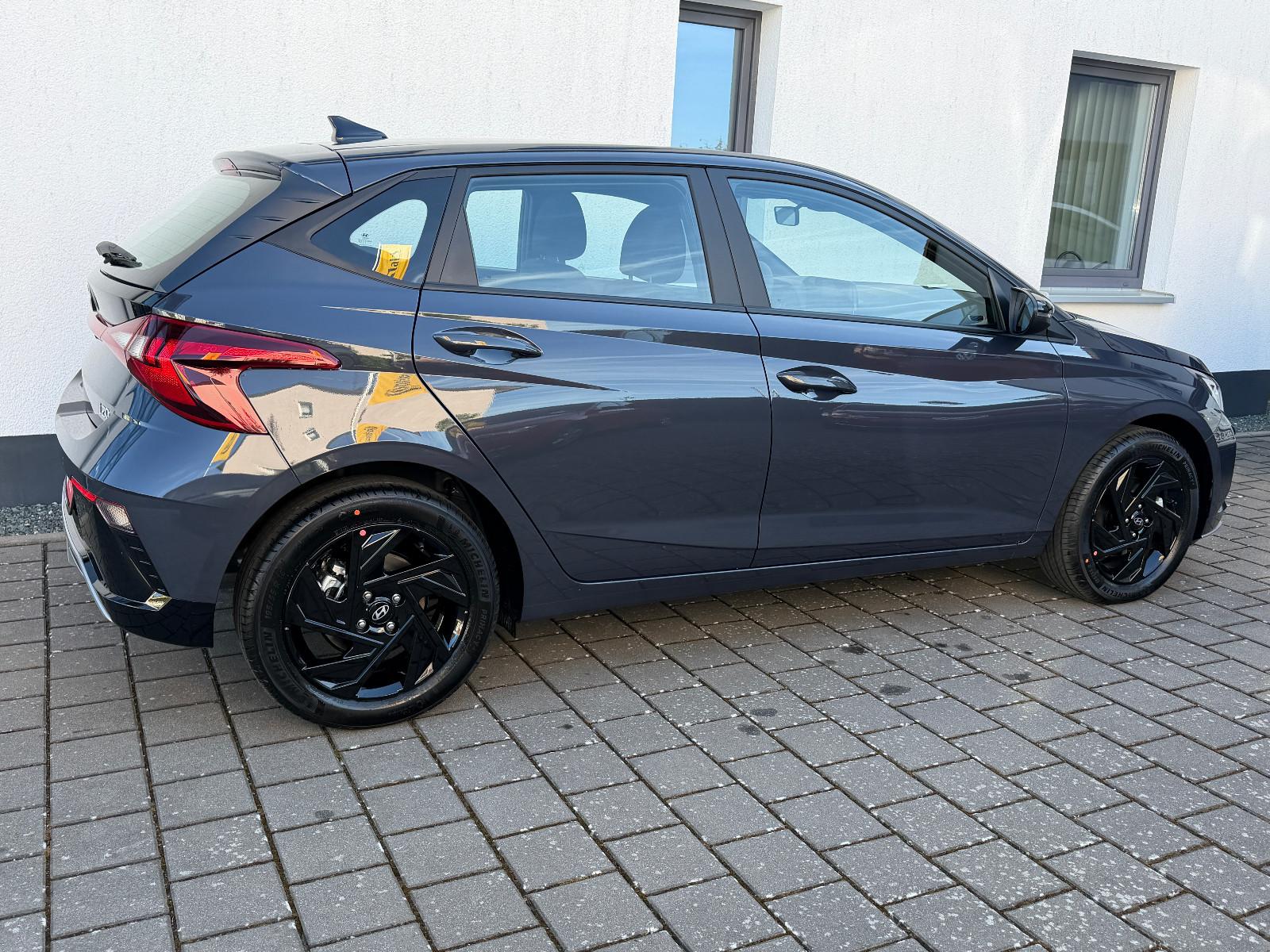 Hyundai i20 1.0 T-GDI Comfort Plus (Navi,Kam.,SH,5 J.G.)