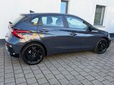 Hyundai i20 1.0 T-GDI Comfort Plus (Navi,Kam.,SH,5 J.G.) - Hyundai i20 Comfort mit Benzin-Antrieb