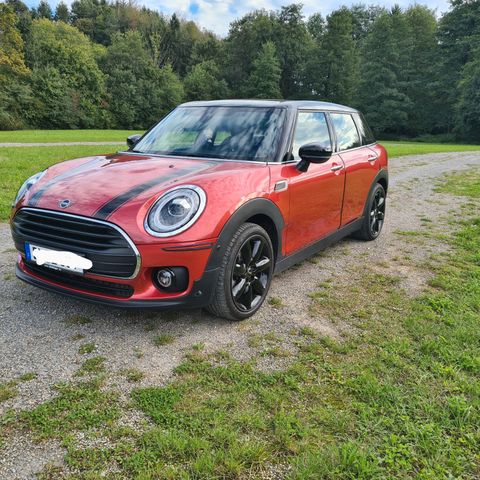 MINI Cooper Clubman Cooper Essential Trim Automat...