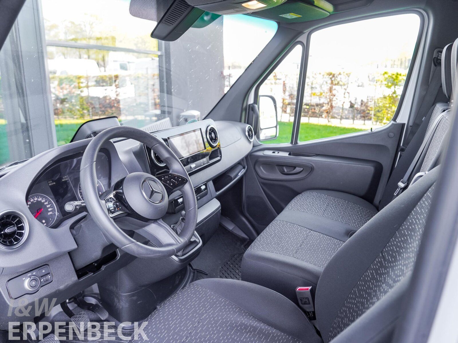 Fahrzeugabbildung Mercedes-Benz Sprinter 317 CDI *Hochdach*AHK*Kamera Base