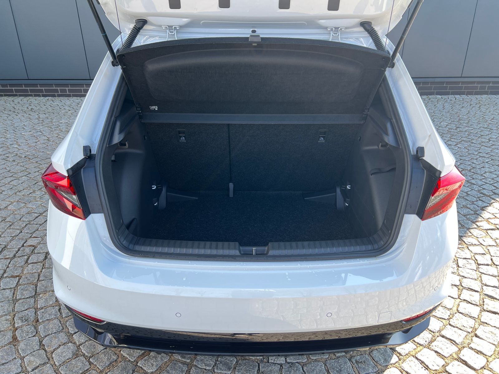 Fahrzeugabbildung SKODA Fabia Monte Carlo 1.5 TSI DSG *LED, ACC, SmartLi