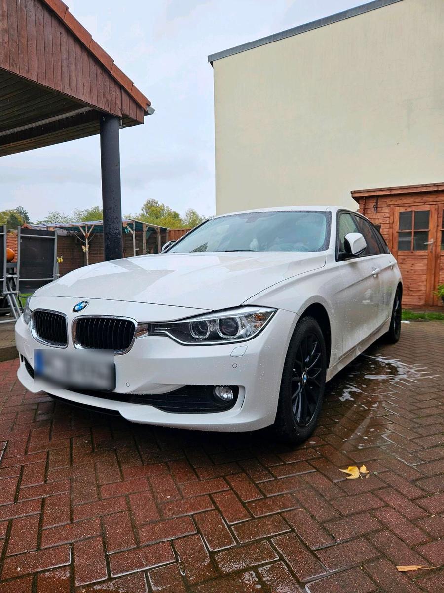 BMW 320
