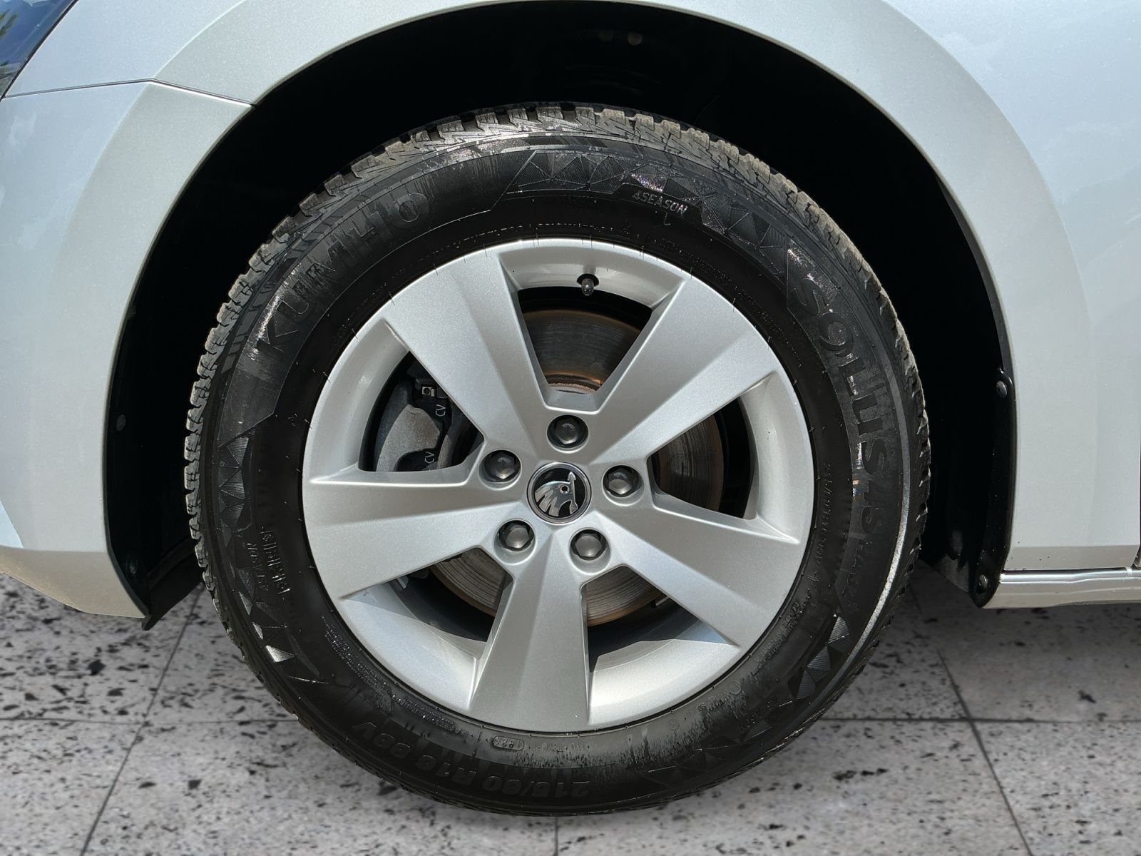 Skoda Superb - Bild 8