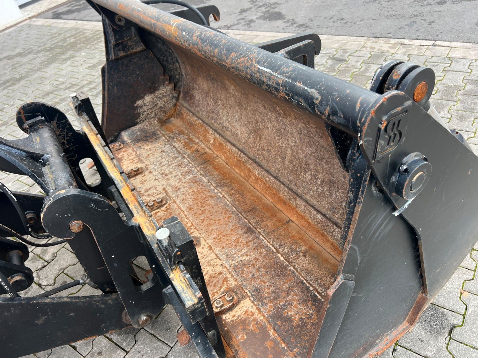 Fahrzeugabbildung JCB 407 SV / nur 268h! / Klappschaufel & Gabel