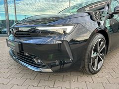 Fahrzeugabbildung Opel Astra L ST 1.2 Business Elegance Autom. LED ACC