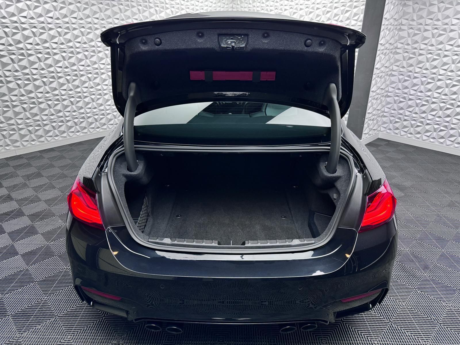 Fahrzeugabbildung BMW DEUTSCH*1-HAND*CARBON*KLAPPE*GEWINDE*EINZELSTĂCK