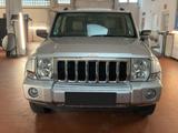 Jeep Commander 3.0 V6 CRD Limited R-Kamera*S-Dach*AHK - Jeep: 7 Sitzer