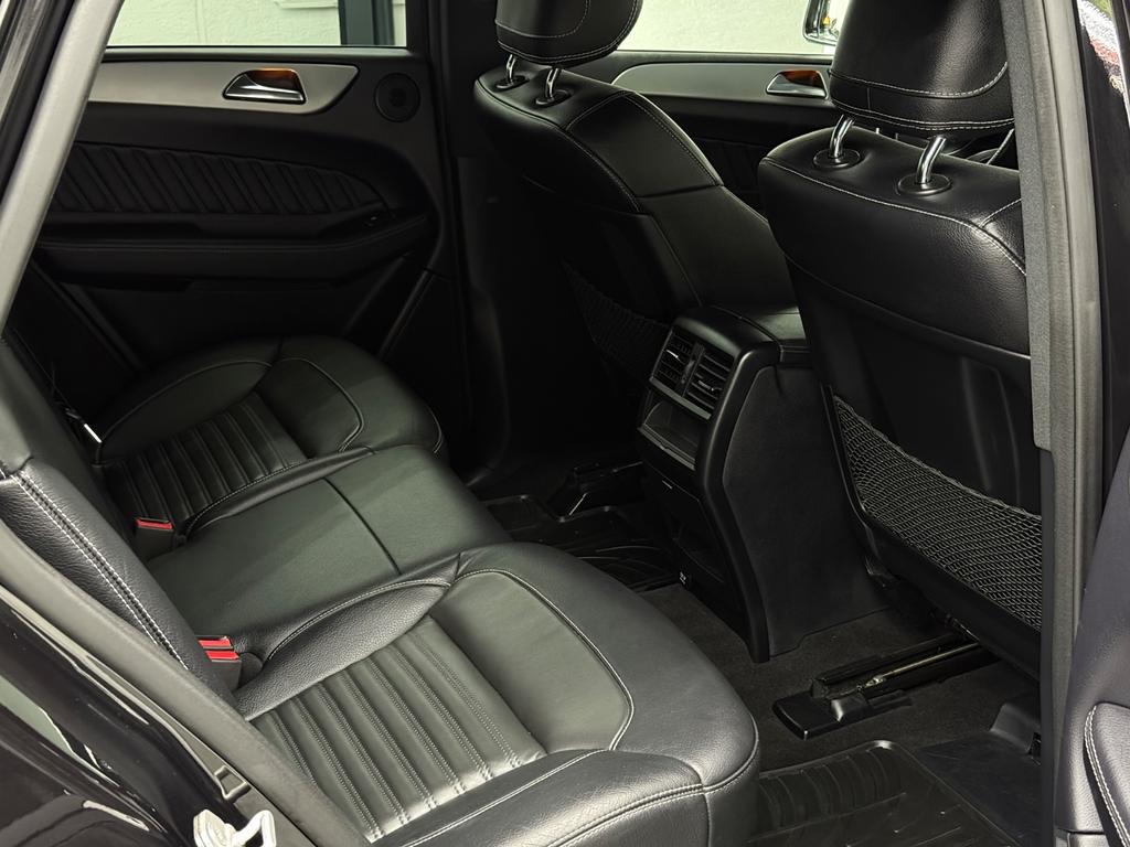 Mercedes-Benz GLE 350 d Coupé 4MATIC AMG, Foto 38 von 45
