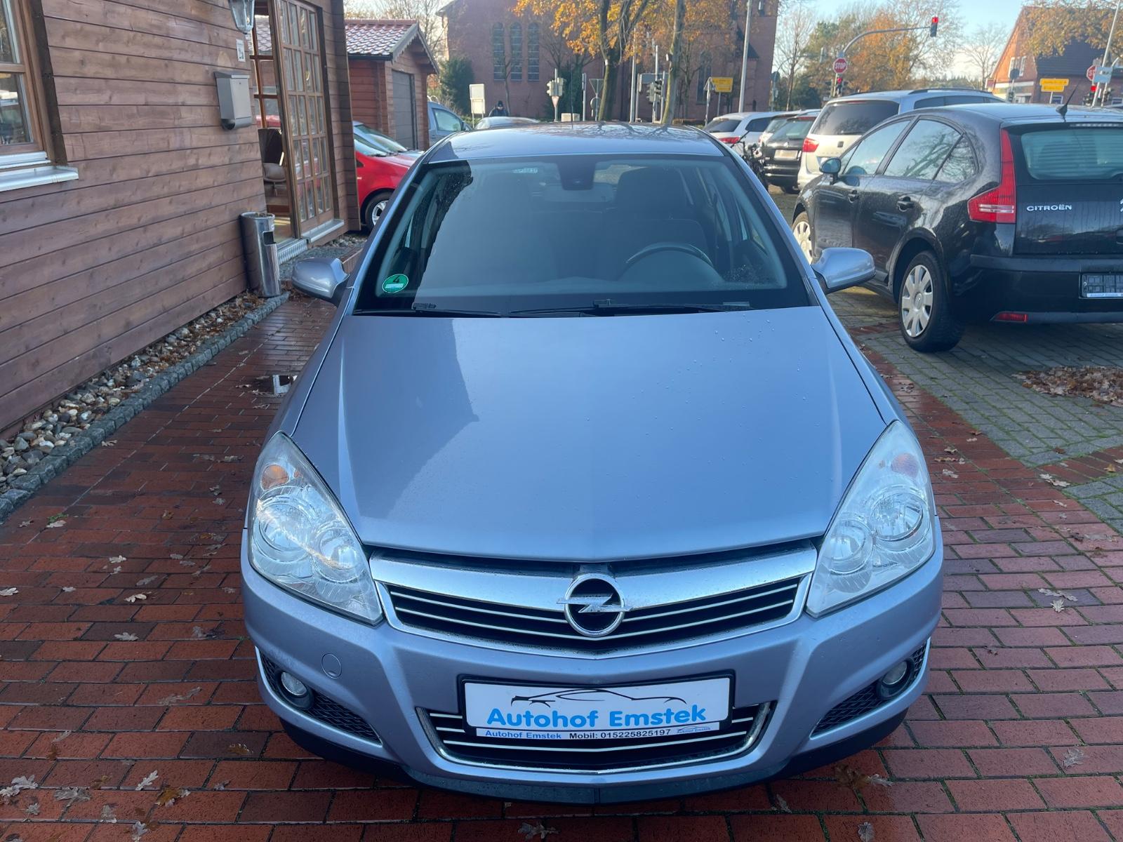 Opel Astra H Lim. Edition*2HAND*AHK*KLIMA*TEMPOMAT*