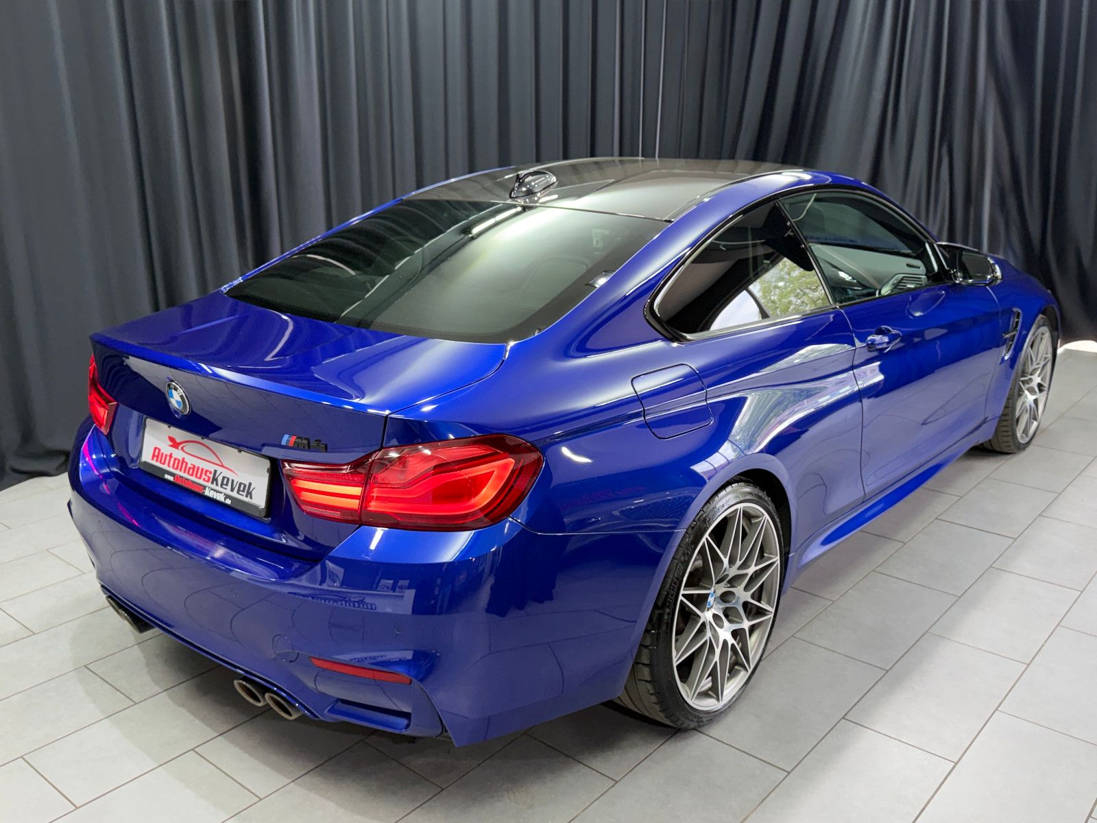 Fahrzeugabbildung BMW M4 Competition |INDIVIDUAL|H/K|HuD