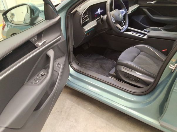 Volkswagen Passat Variant - Bild 5
