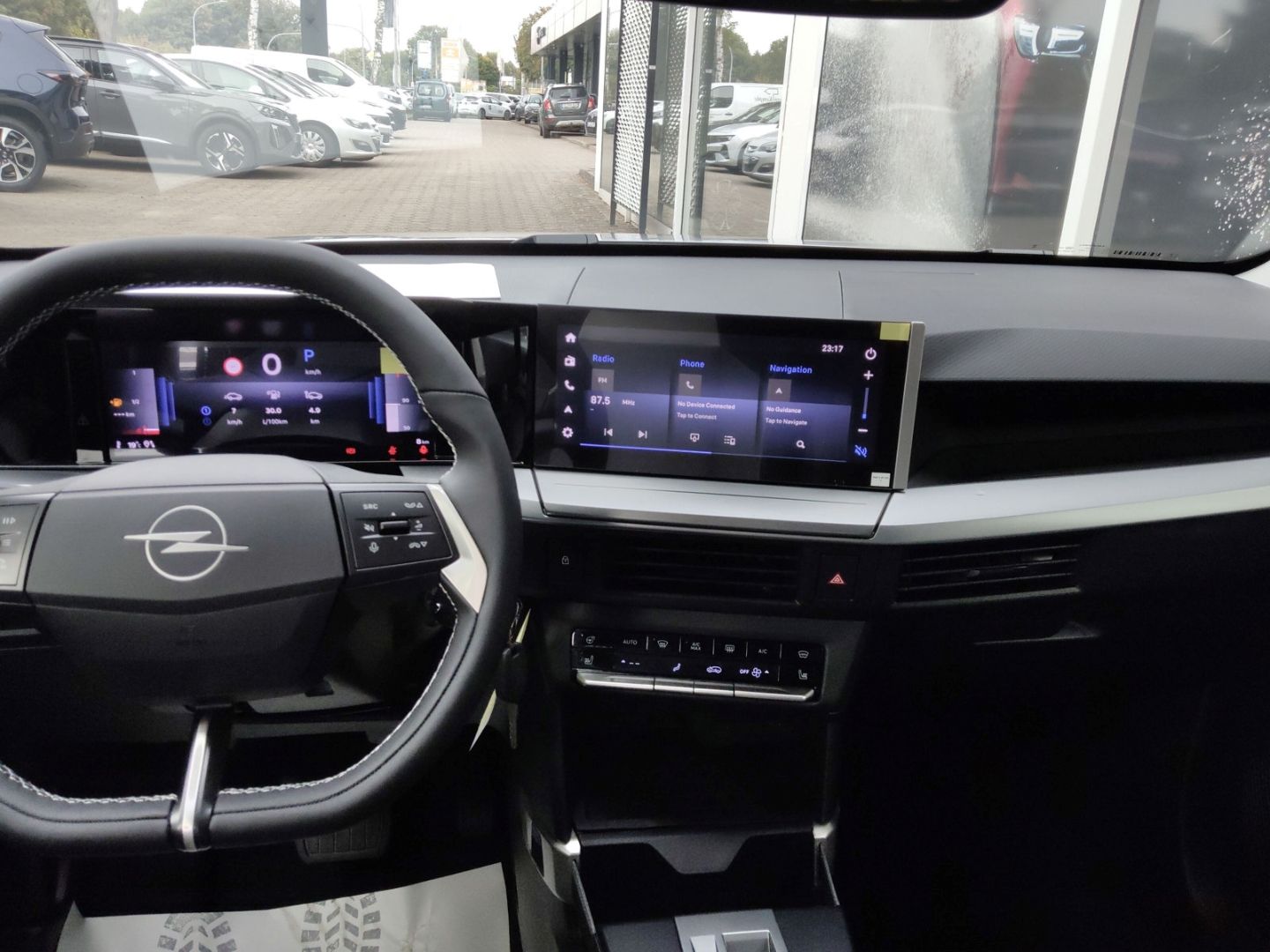 Opel Frontera - Bild 11