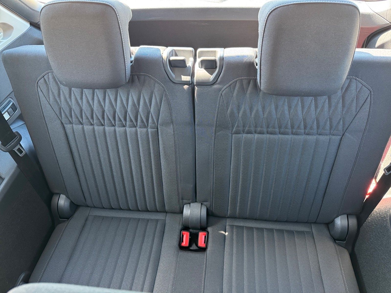 Fahrzeugabbildung Volkswagen Tiguan Allspace Life 1.5 TSI