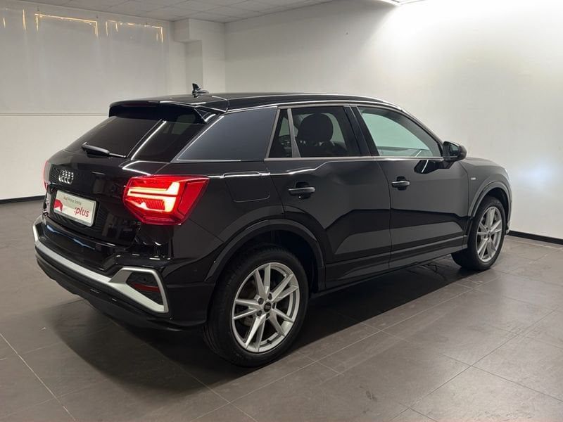 Audi Q2 Q2 35 TFSI S TRONIC S LINE imagem 3