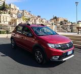 Dacia Sandero Stepway 0.9 TCe 12V TurboGPL 90CV  - Dacia Sandero mit LPG-Antrieb: Geländewagen