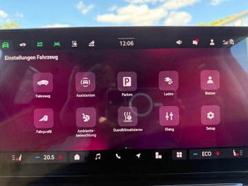 Skoda Enyaq 85 Loft+WP+AHK+LED+NAVi+Batt.-Zertifikat