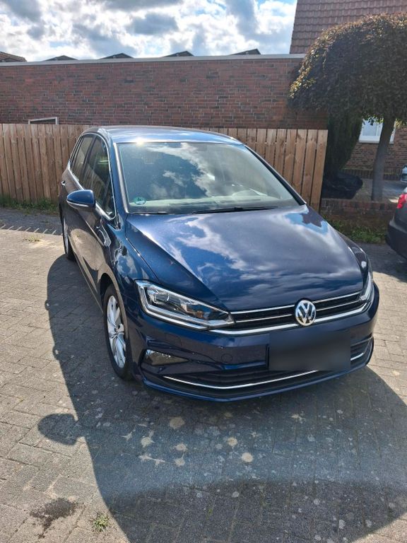 Image of Volkswagen Golf