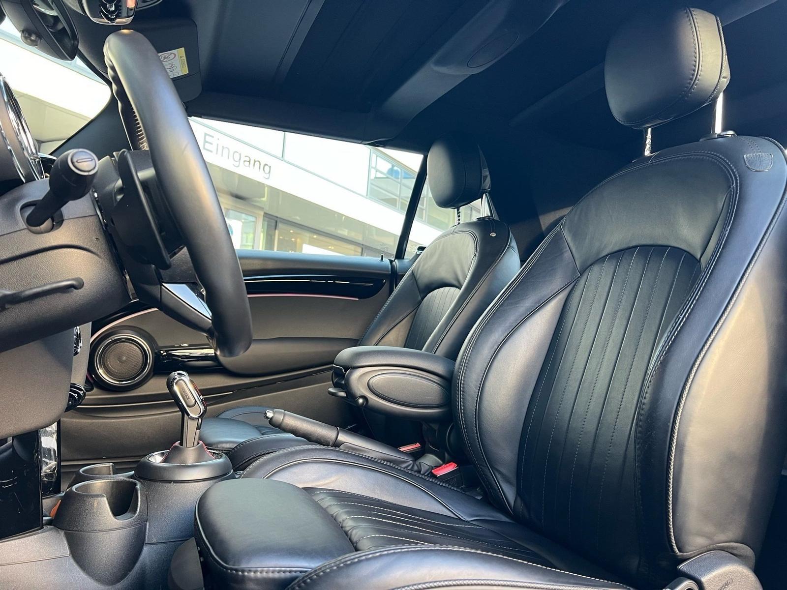 MINI Cooper S Cabrio AdapLED RFK PDC Navi DAB Shz