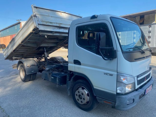 Mitsubishi Canter FE85