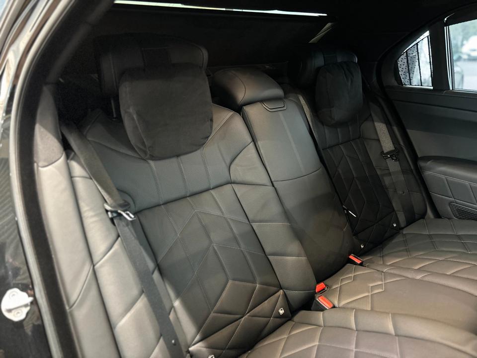 BMW 740d xDrive Limousine