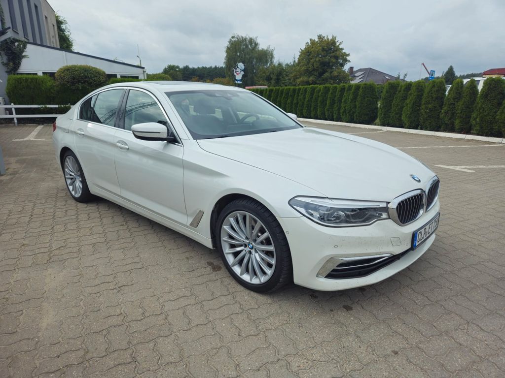 Image of BMW 530