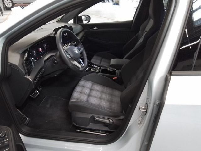 Volkswagen Golf - Bild 4