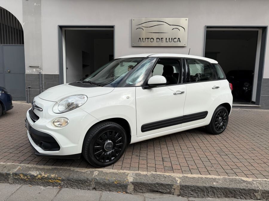 Image of Fiat 500L Cross