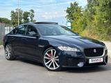 Jaguar XF S /PANO/MERIDIAN/KAMERA/LEDER/SHZ - Jaguar XF: Limousine