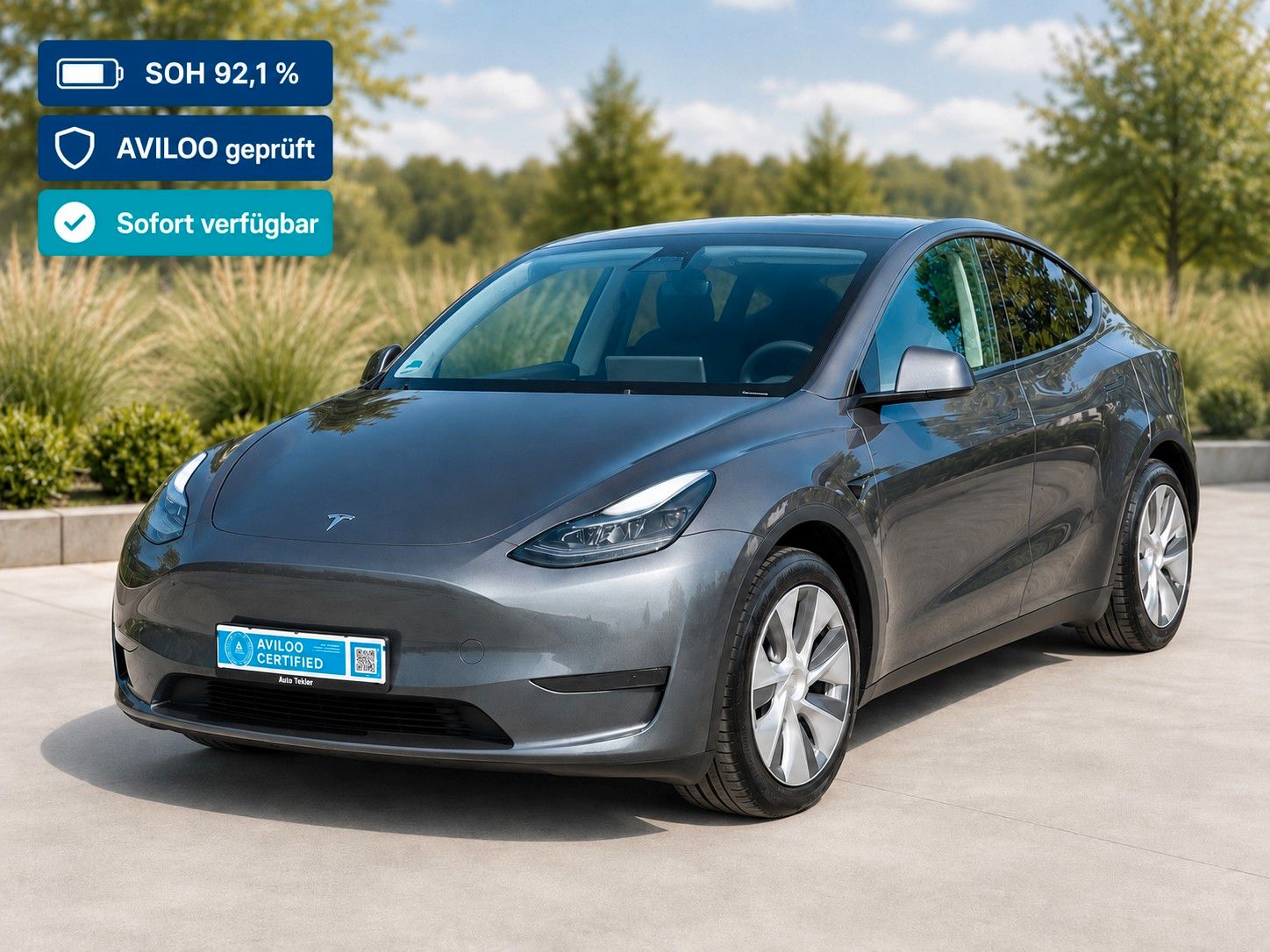 TESLA Model Y RWD aus 1.Hand AHK Midnight SOH 92%