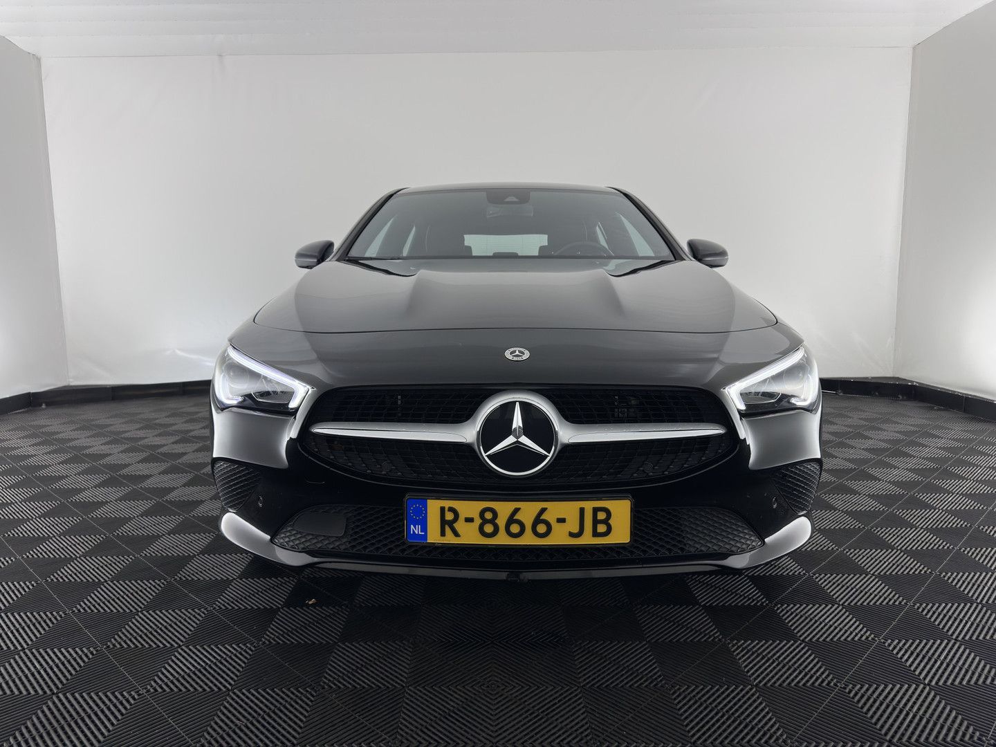 Mercedes-Benz CLA 250 Shooting Brake e Business Line (Plug-in) imagem 2