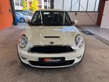 MINI Mini Cooper S Xenon Sportauspuff Sitzheizung PDC - weiße MINI Cooper S