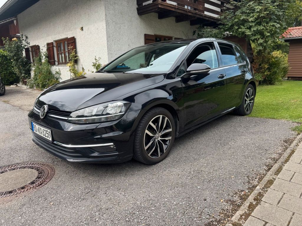 Image of Volkswagen Golf