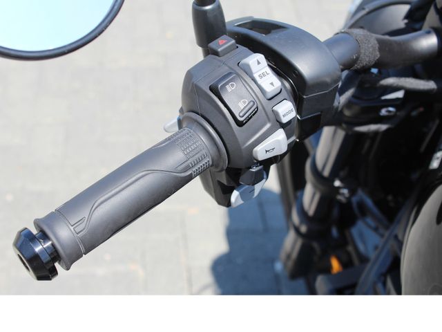 Honda CMX1100 Rebel *DCT
