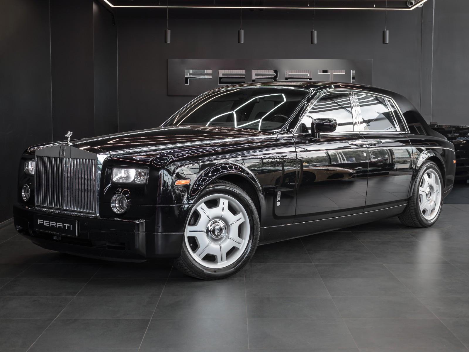 Rolls-Royce Phantom
