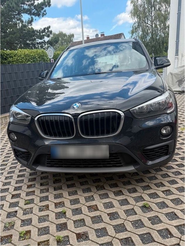 BMW BMW x1 20i xdrive |erste Hand | Keygo| Win...