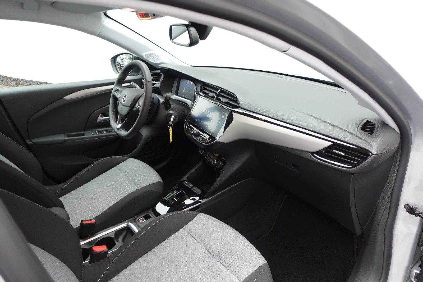 Fahrzeugabbildung Opel Corsa 1.2 Edition Automatik Allwetter,PDC,Kamera