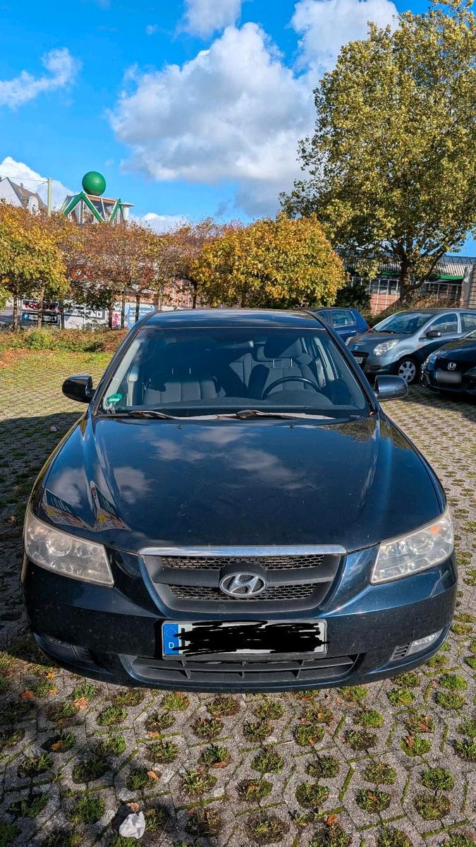 Hyundai SONATA