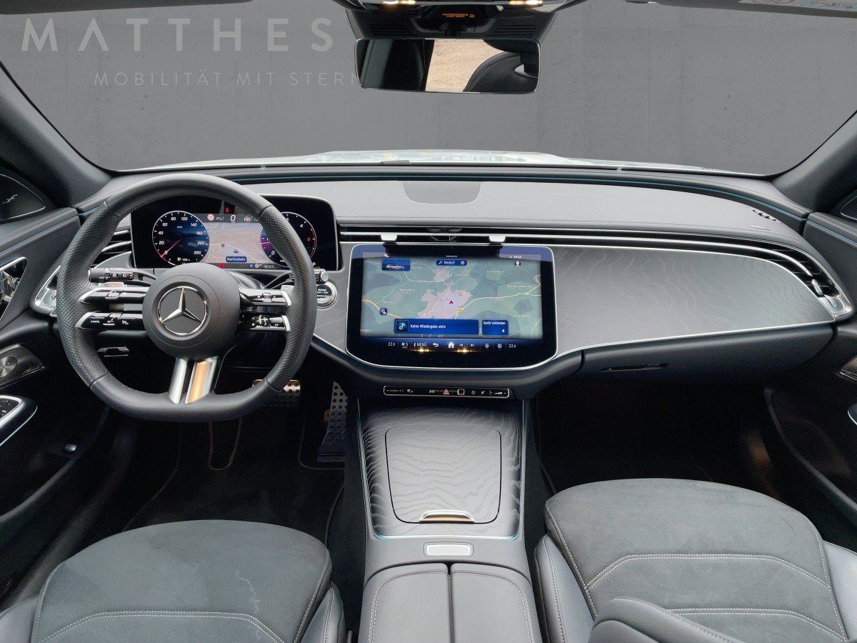 Fahrzeugabbildung Mercedes-Benz E 220 d 4M T-Modell AMG/Night/360°/Dig.-Light/AH