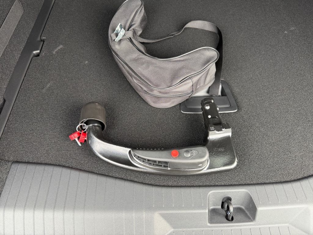 Fahrzeugabbildung Citroën C5 Aircross Hybrid 145 MAX