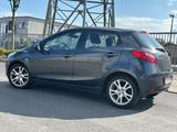 Mazda 2 Lim. 1.3 Impression * TÜV Neu * 1.Hand - Mazda 2 in Mönchengladbach