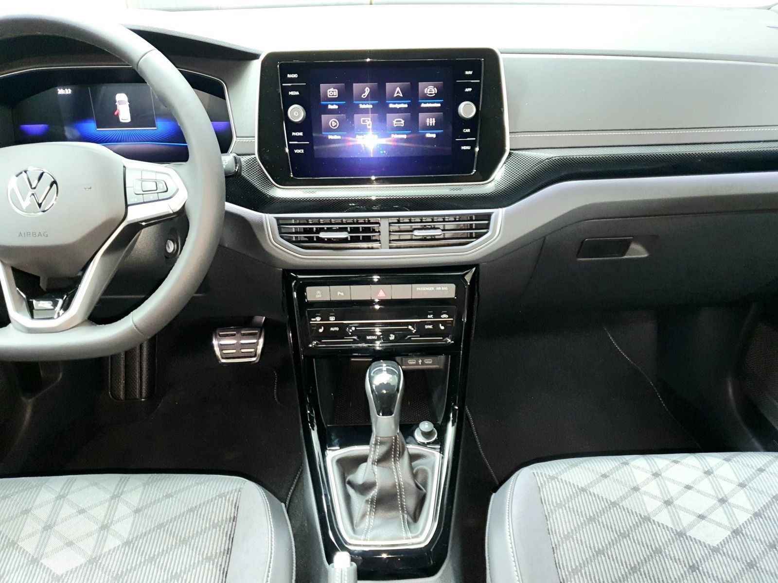 Volkswagen T-Cross - Bild 12