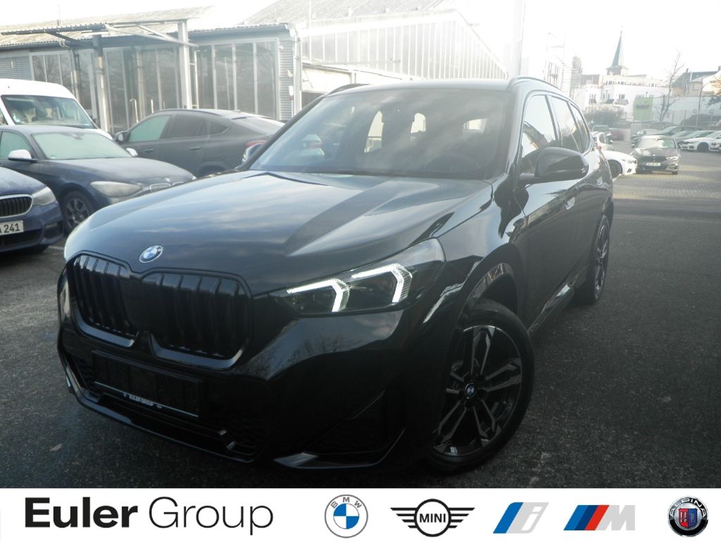 BMW X1 sDrive20d Sportpaket AD Navi Digitales Cockpi