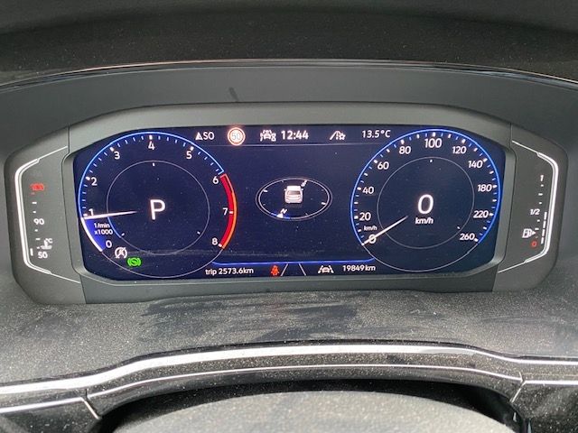 Touran 1.5 TSI DSG Comfortline R-LINE EXTER./IQ.