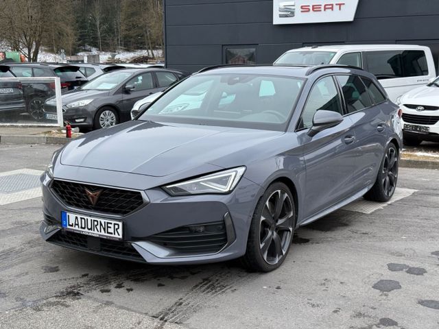 Leon ST VZ 4Drive 2.0l TSI Pano Leder AHK Beats