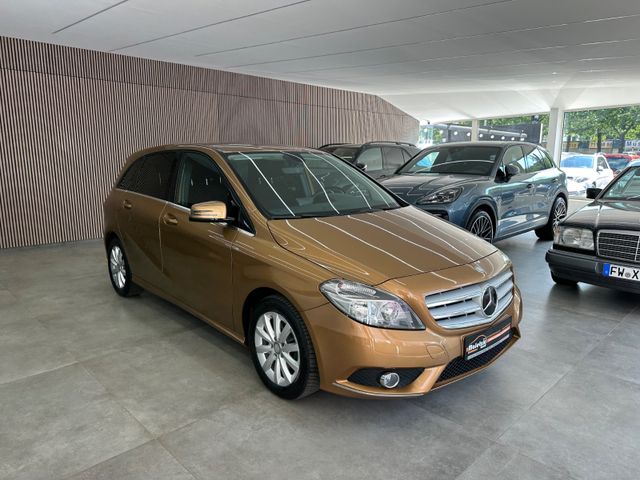 Mercedes-Benz B 180*Navi*SHZ*Klima*
